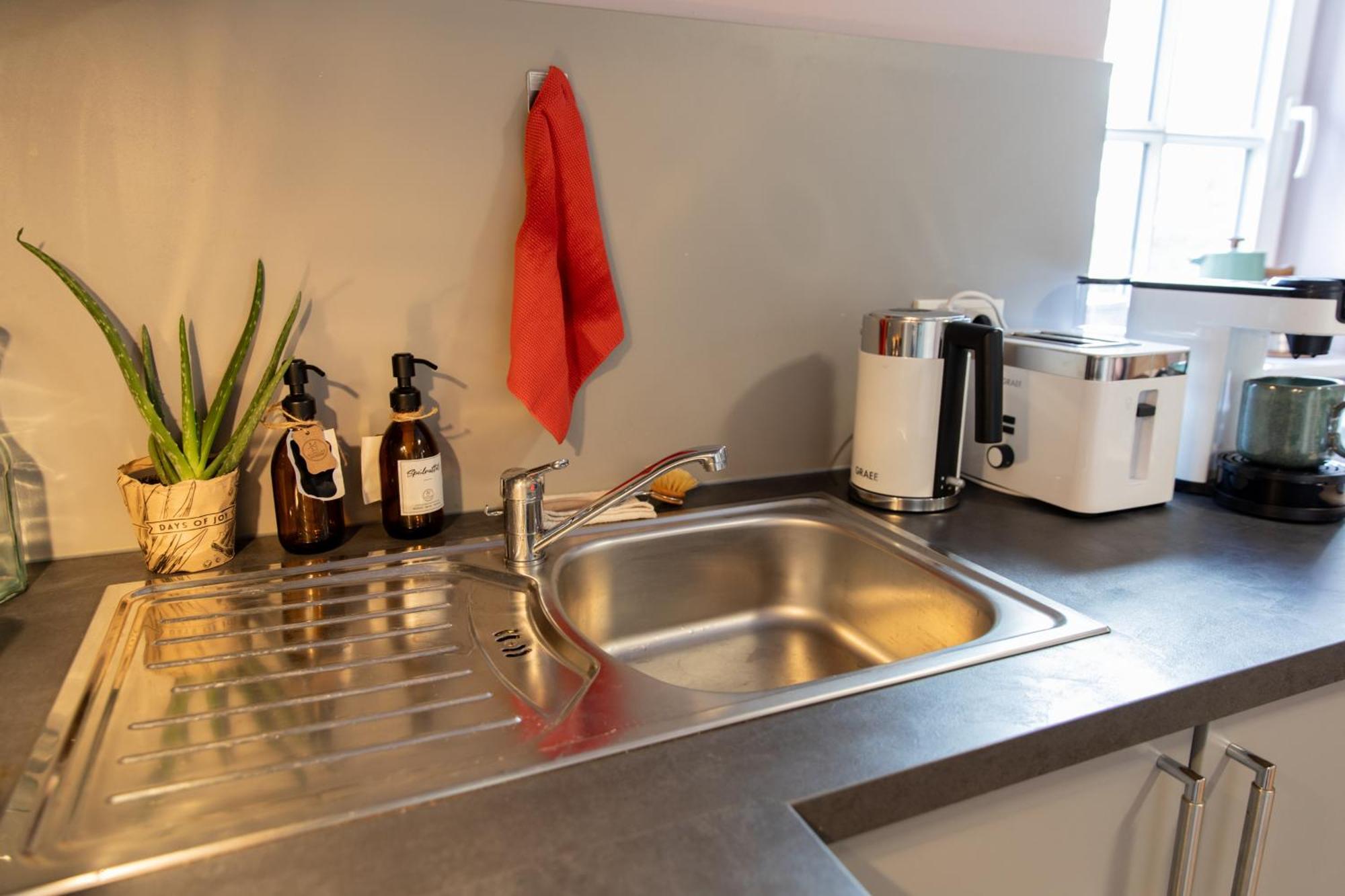 Altstadt Apartment Am Dom Wetzlar, 1 Zi, Kueche, Bad Mit Parkplatz Am Grundstueck Экстерьер фото